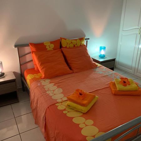 Apartamento Les Pommes Lianes Deshaies Exterior foto