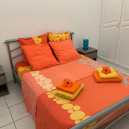 Apartamento Les Pommes Lianes Deshaies Exterior foto