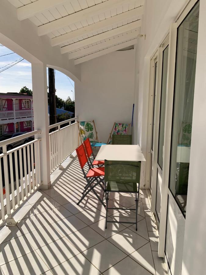 Apartamento Les Pommes Lianes Deshaies Exterior foto