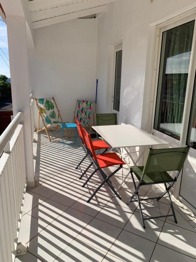 Apartamento Les Pommes Lianes Deshaies Exterior foto