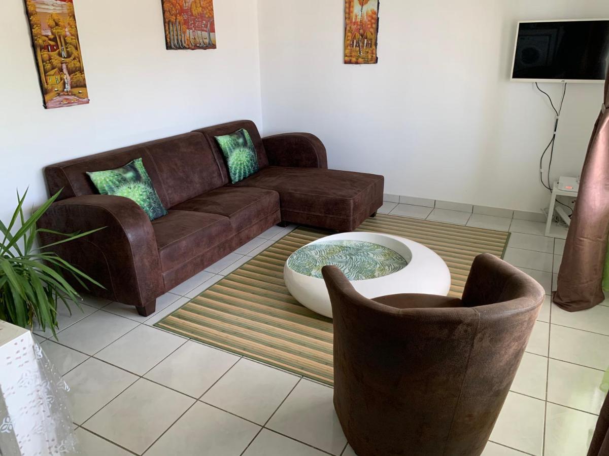 Apartamento Les Pommes Lianes Deshaies Exterior foto